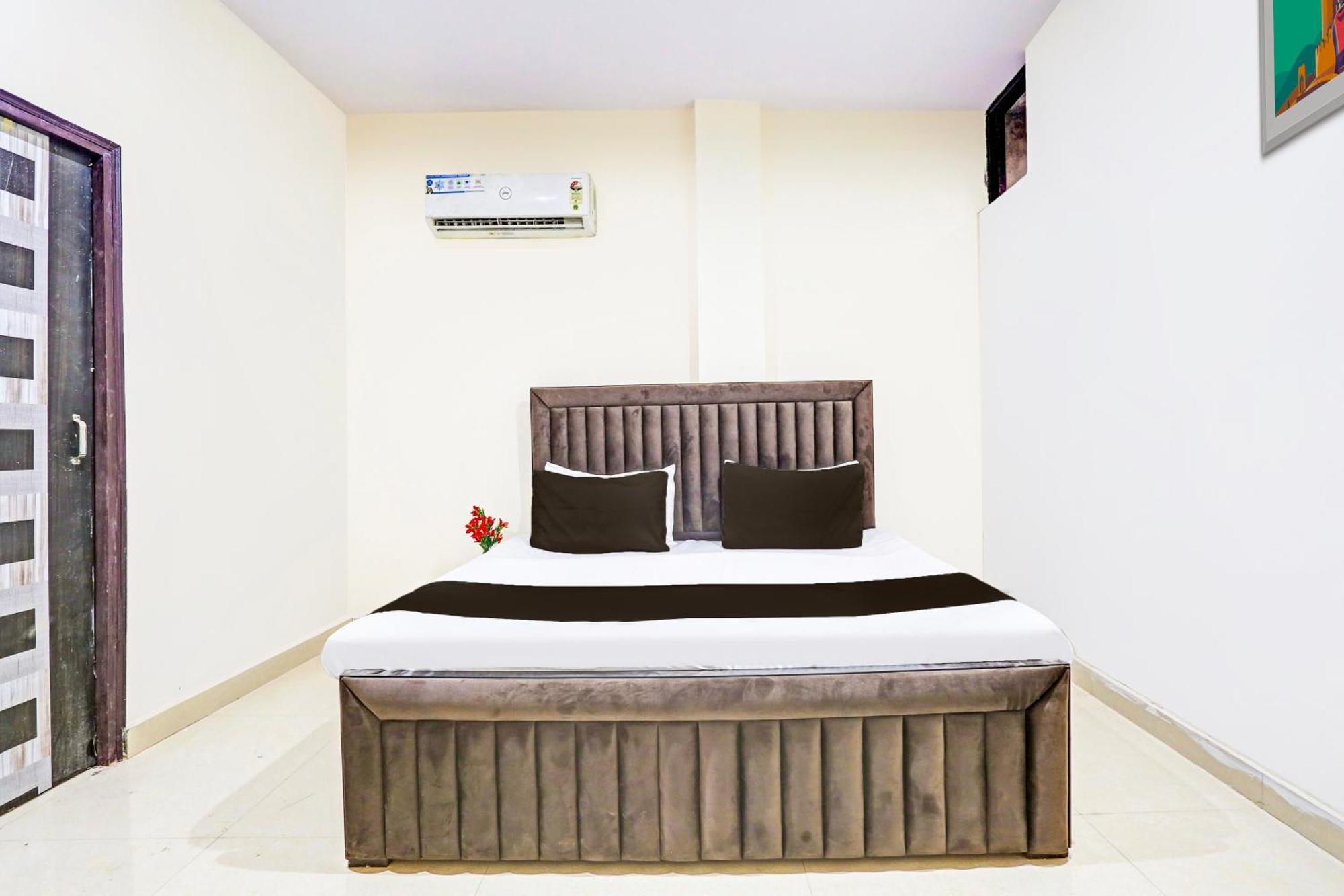 Hotel O Redbull Inn Gurgaon Exterior foto