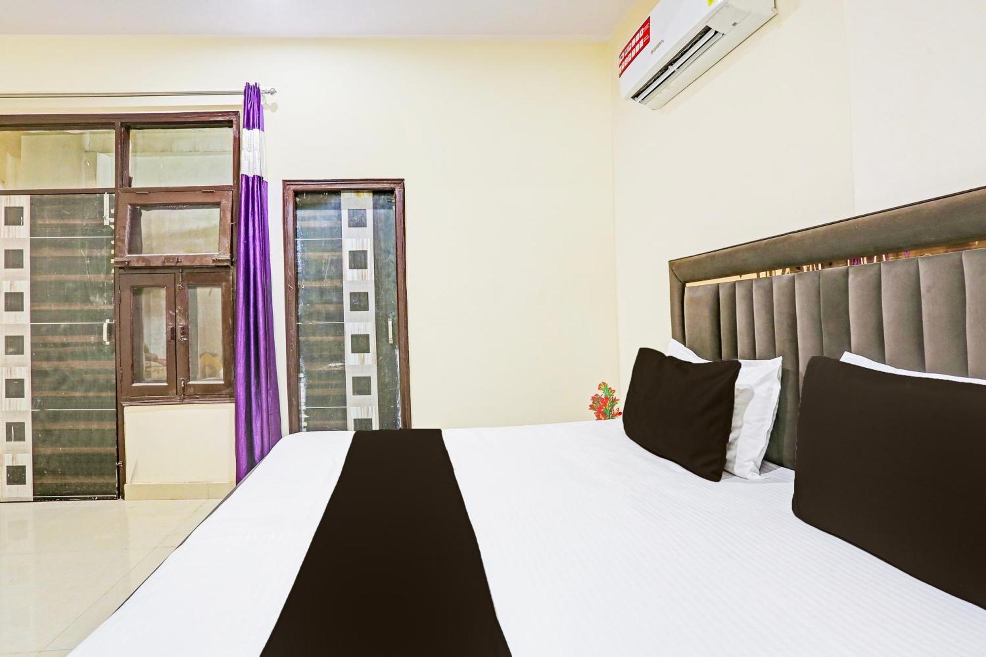 Hotel O Redbull Inn Gurgaon Exterior foto